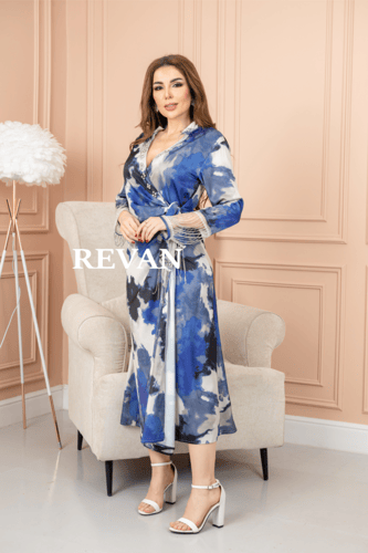 فستان بتصميم مميز وأنيق