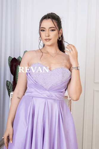 فستان سهرة منفوش