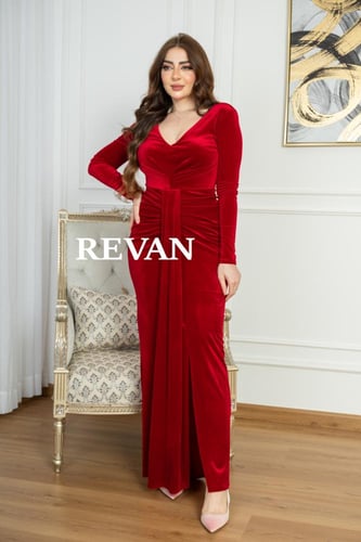 فستان مخمل طويل