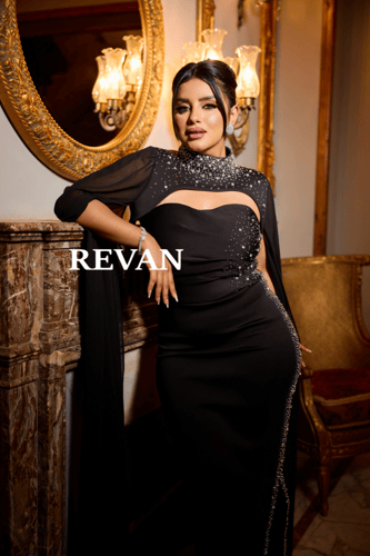 فستان سهرة ملكي مكون من قطعتين