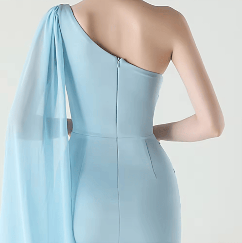 فستان سهرة بحري بكتف واحد وتطريز زهري من ريفان