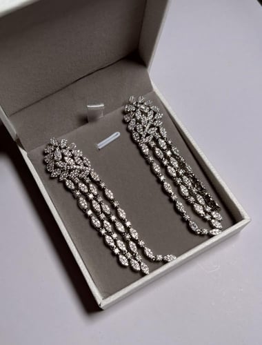 أقراط ياسمين