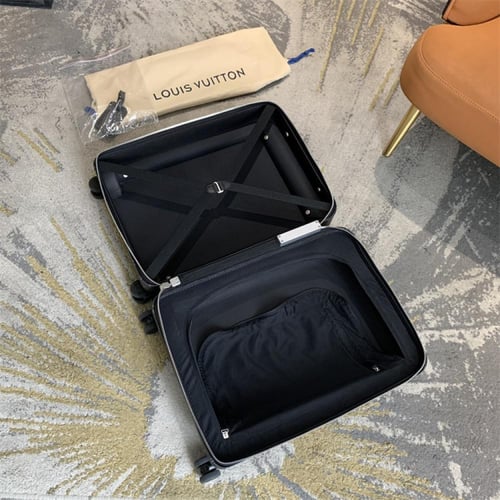 حقيبة سفر من لويس فيتون Louis Vuitton Horizon 55