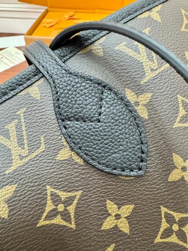 لويس فيتون نيفرفول Neverfull Inside Out MM
