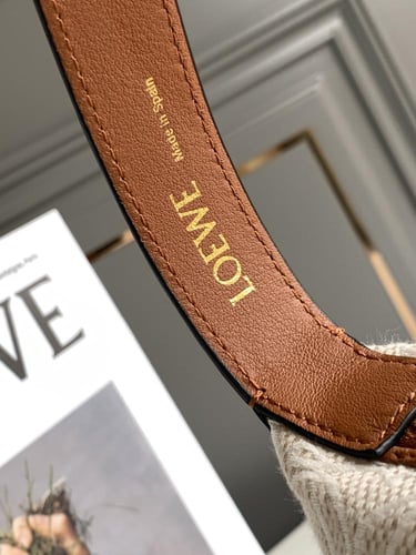 Loewe Cubi Anagram large