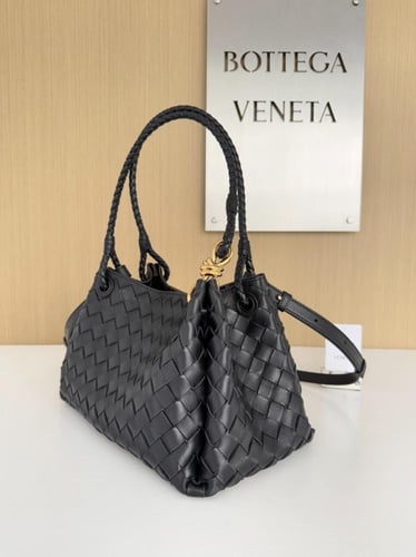 بوتيقا Parachute medium مقاس 29.5cm