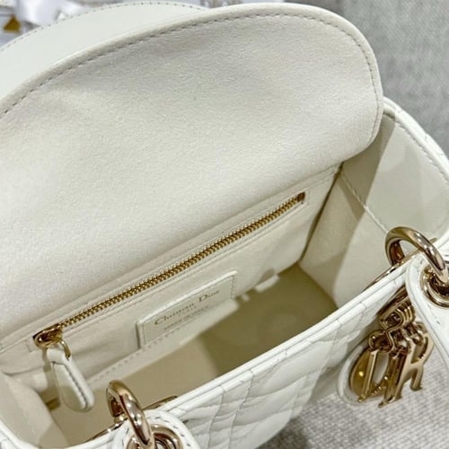 Mini Lady Dior Bag مقاس ميني