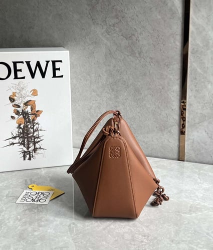 LOEWE Hammock hobo Mini
