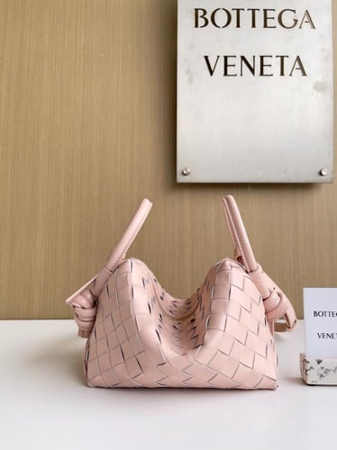 بوتيقا Top Handle Loop