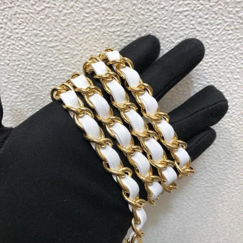 شانيل كلاسيك ميني جلد لامب سكن مقاس 20cm