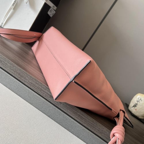 Loewe Flamenco Medium