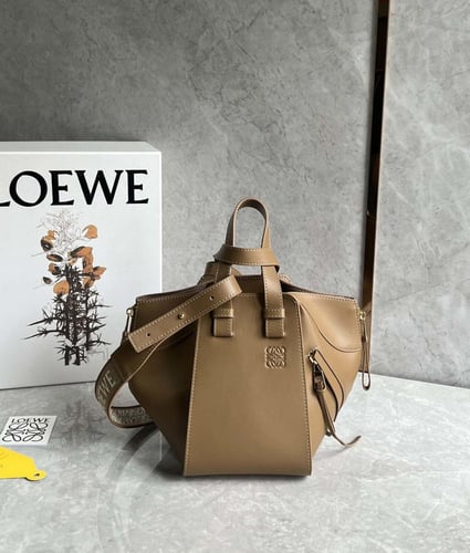LOEWE Cmpact hammock bag