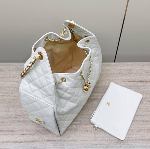 Chanel 25 hobo medium شانيل مقاس ميديم