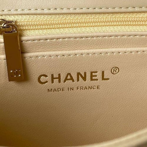 شانيل ‏top handle mini rectangular flap bag ميني