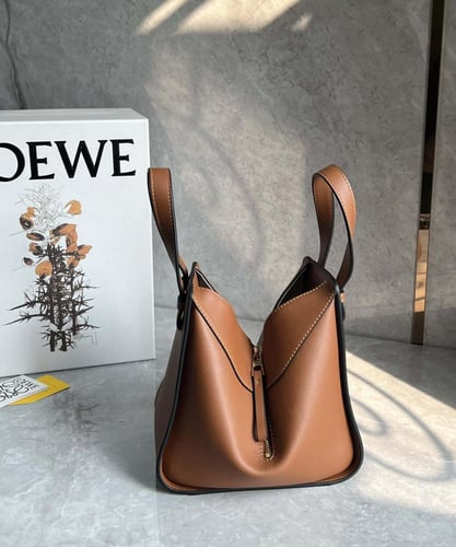 LOEWE Cmpact hammock bag