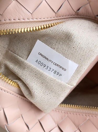 بوتيقا Top Handle Loop