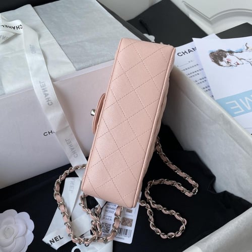 شانيل كلاسيك ميني جلد (كافيار) مقاس 20cm