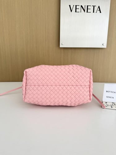 بوتيقا Small Pinacoteca مقاس 24cm