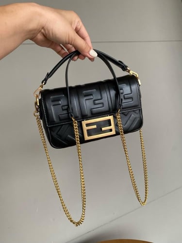 فندي حقيبة Baguette ميني 20cm