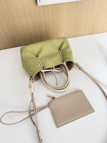 بوتيقا Small Pinacoteca مقاس 24cm