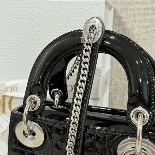 Mini Lady Dior Bag مقاس ميني لامع