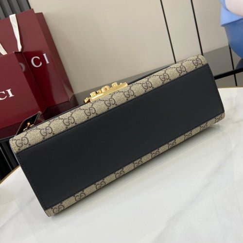 قوتشي padlock باد لوك سوبريم وسط