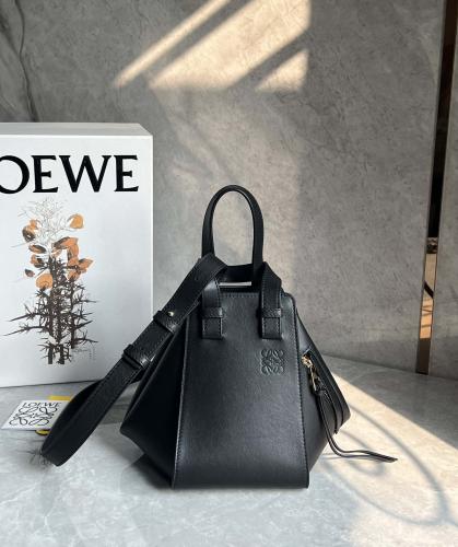 LOEWE Cmpact hammock bag