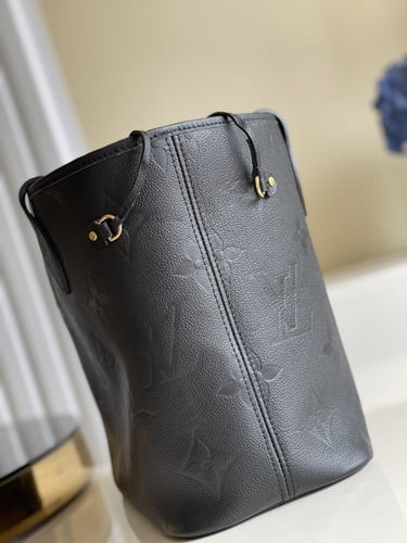 لويس فيتون Neverfull MM
