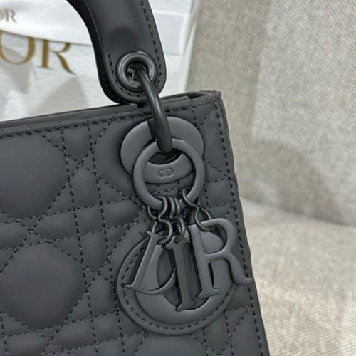 Mini Lady Dior Bag مقاس ميني