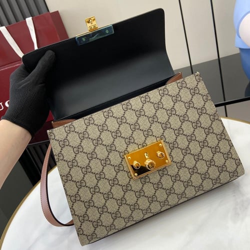 قوتشي padlock باد لوك سوبريم سمول (صغير)