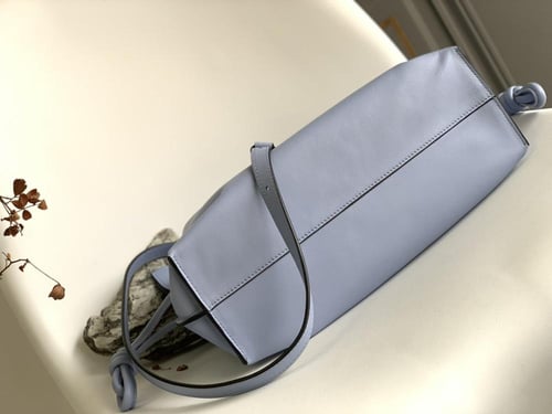 Loewe Flamenco Medium