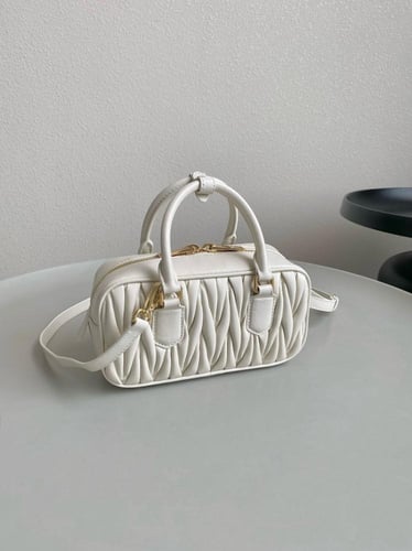 ميو ميو miu miu Arcadie 22cm
