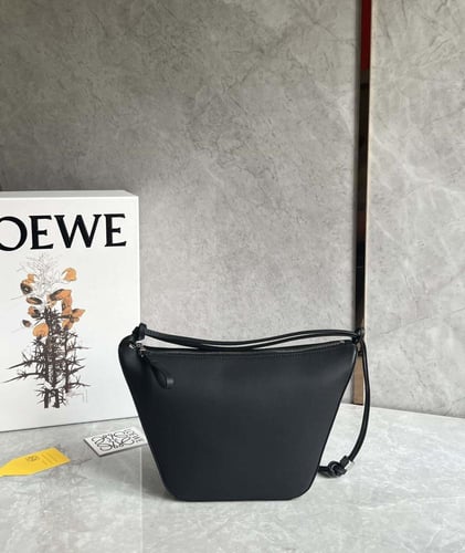 LOEWE Hammock hobo Mini