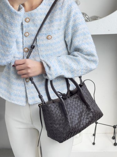 بوتيقا Small Pinacoteca مقاس 24cm