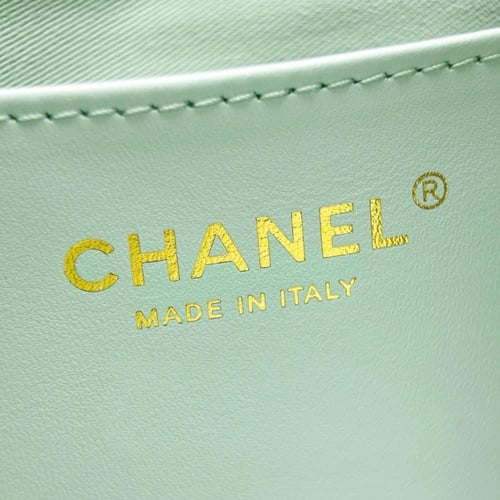 Chanel 25 hobo small شانيل مقاس سمول