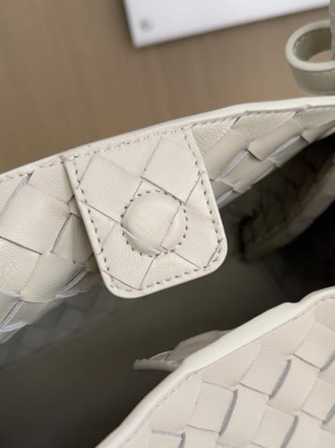 بوتيقا Parachute medium مقاس 29.5cm