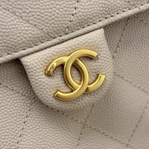 Chanel 25 hobo medium شانيل مقاس ميديم
