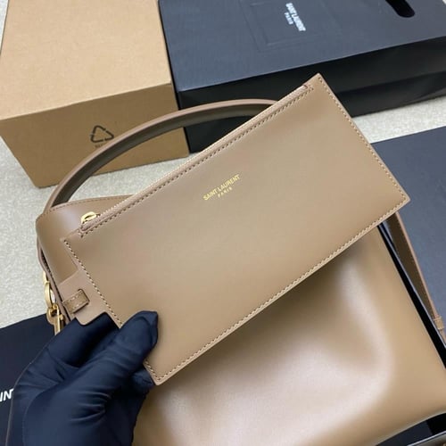 Saint Laurent LE 37 large مقاس الكبير