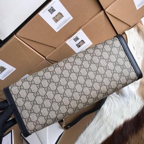 Gucci Padlock medium Shoulder Bag حجم ميديم