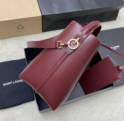 Saint Laurent LE 37 large مقاس الكبير