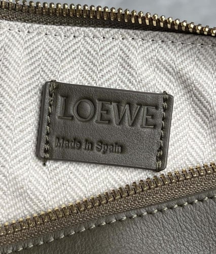 LOEWE Hammock hobo Mini