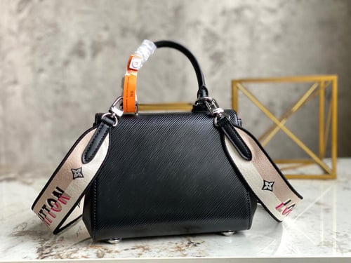 Louis Vuitton Cluny mini