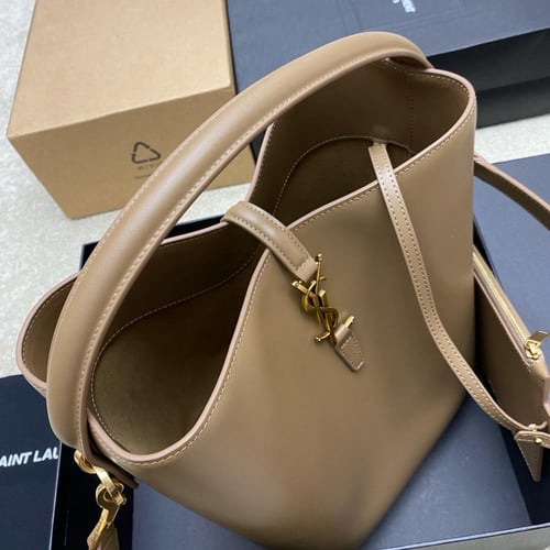 Saint Laurent LE 37 large مقاس الكبير