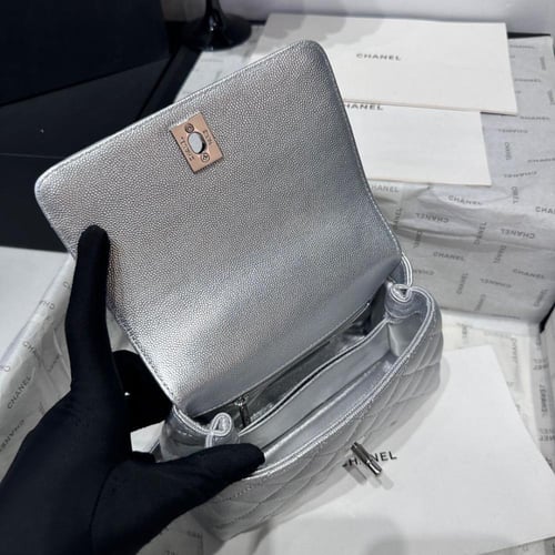 شانيل كوكو هاندل ميني 19cm