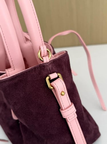 بوتيقا Small Pinacoteca مقاس 24cm