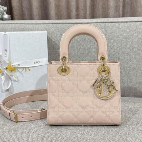 Small Lady Dior Bag مقاس السمول لامع