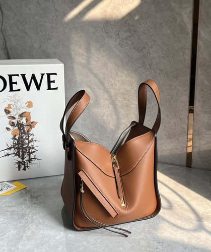LOEWE Cmpact hammock bag