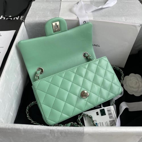 شانيل كلاسيك ميني جلد لامب سكن مقاس 20cm