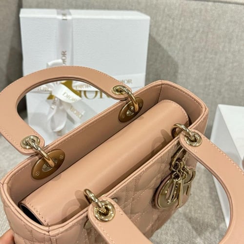 Small Lady Dior Bag مقاس السمول