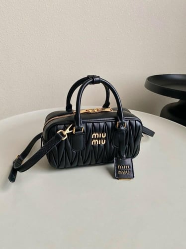 ميو ميو miu miu Arcadie 22cm